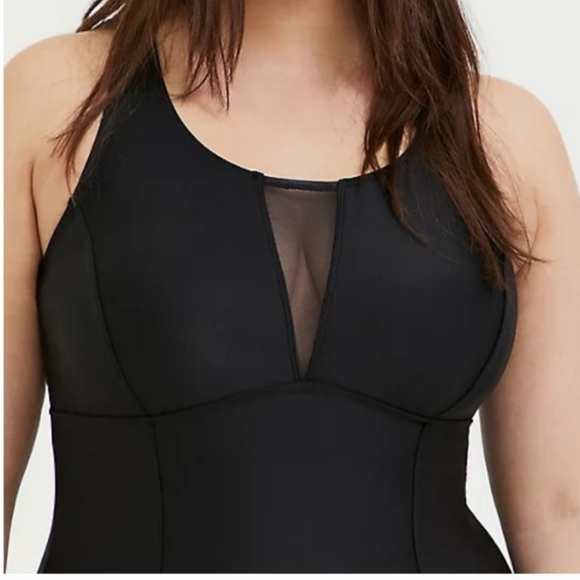 Torrid Black Mesh Inset Keyhole Back Wireless One-Piece Swimsuit 2X - Picture 16 of 16